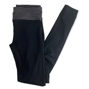 Forever 21 Size Small Black & Gray Athletic Leggings